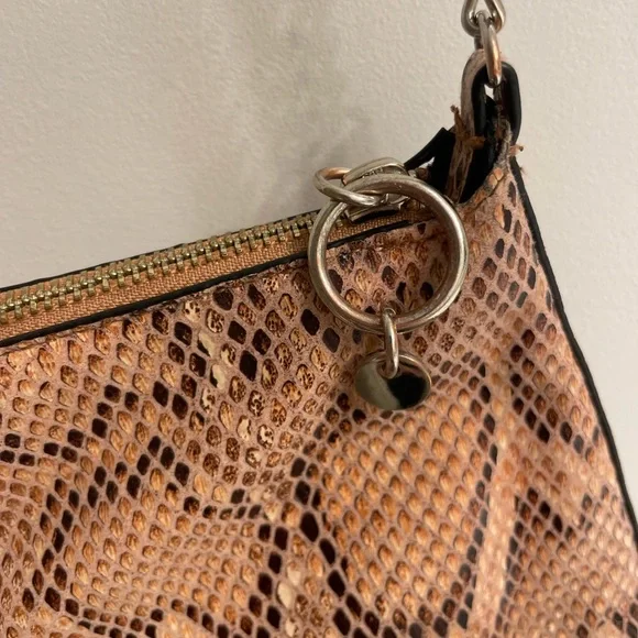 H&m snake print bag hotsell